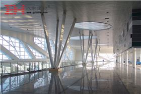世界建筑文化之旅 哈尔滨大庆滨公路客运枢纽站