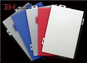 氟碳漆铝单板与聚酯粉末铝单板的区别? 氟碳漆铝单板与聚酯粉末铝单板的区别?