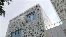 艺术外墙镂空铝单板3
