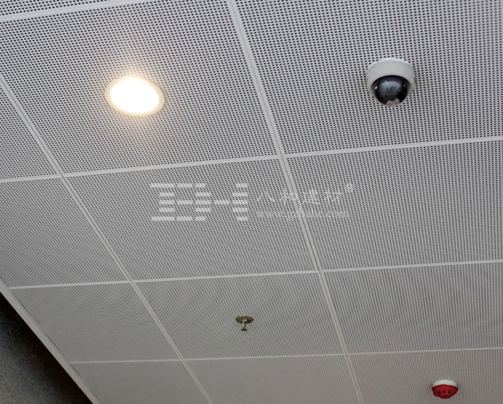 冲孔铝蜂窝板应用案例 冲孔铝蜂窝板应用案例