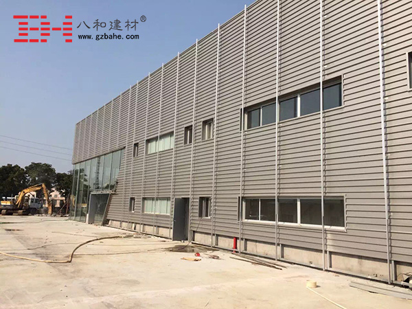 【奥迪汽车4S店】中山小榄项目铝单板装饰中-八和建材