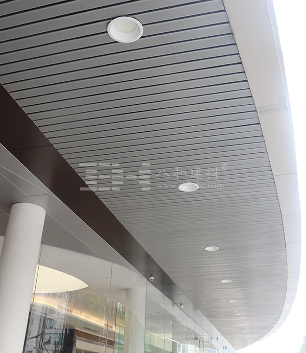 林肯中心汽车4S店外墙铝单板室内铝天花吊顶6