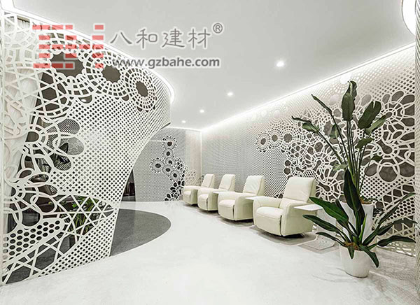 Hollow Curved Aluminum Plate Decoration LILY Nails Salon